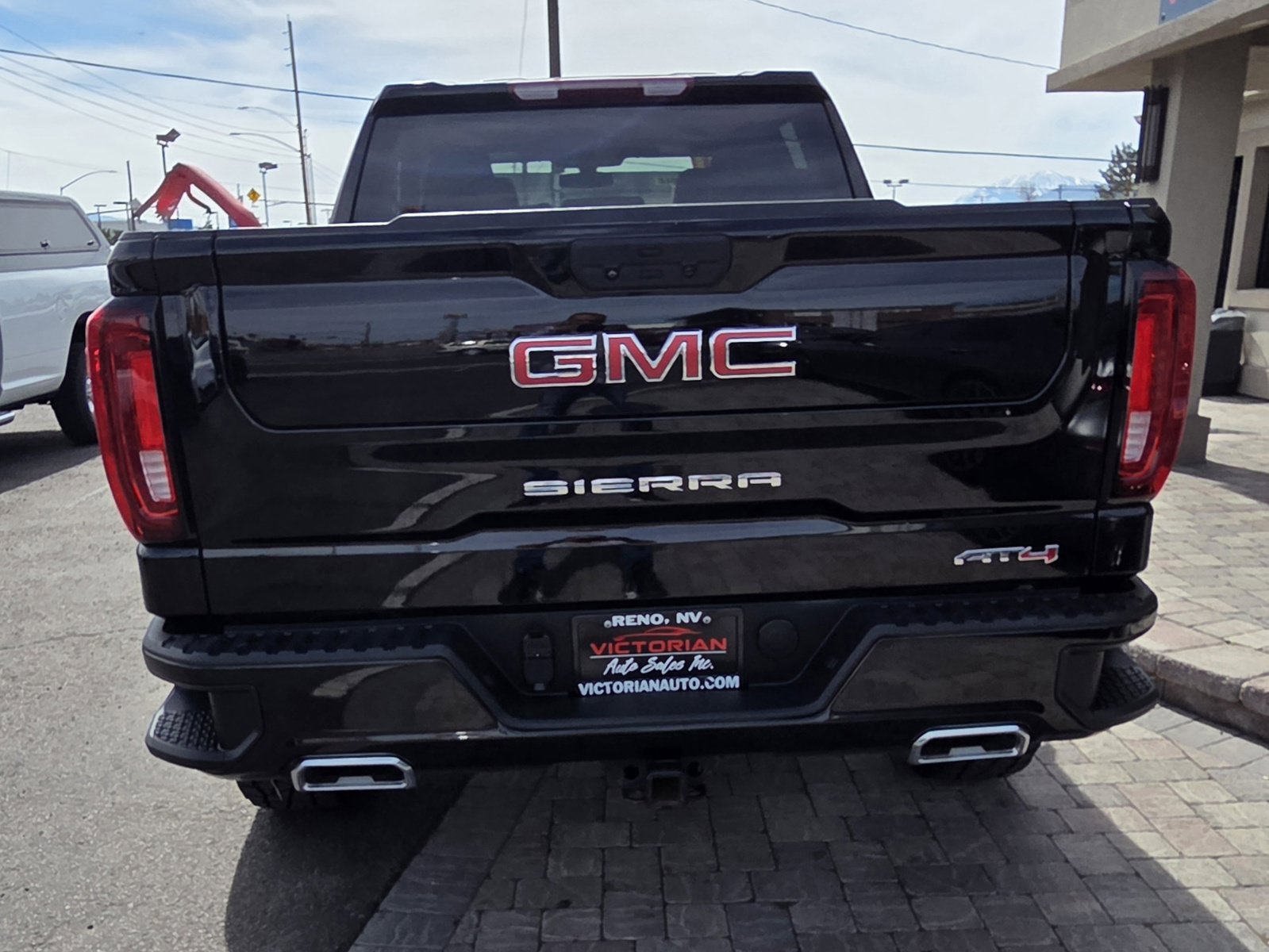Used 2021 GMC Sierra 1500 AT4 AWD/4WD image 6