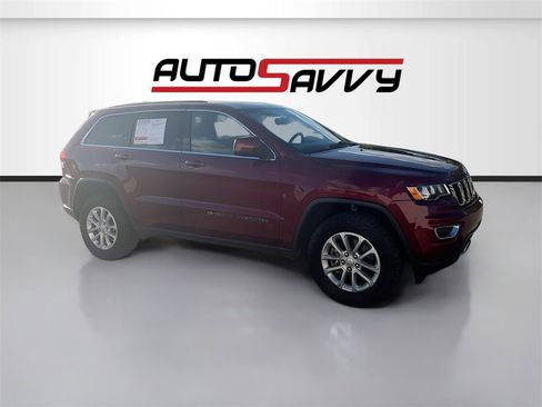 Used 2022 Jeep Grand Cherokee Laredo X image 1