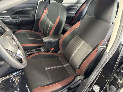 Certified 2025 Nissan Versa SR w/ Trunk Package image 17