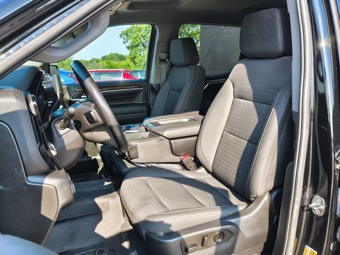 Used 2022 GMC Sierra 1500 Elevation w/ LPO, Elevation Black Package AWD/4WD image 13