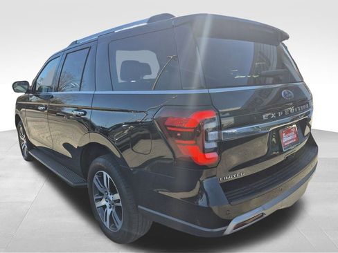 Used 2024 Ford Expedition Limited image 4