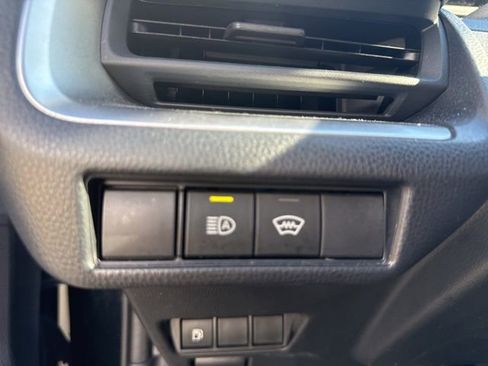 Used 2025 Toyota Prius LE image 22