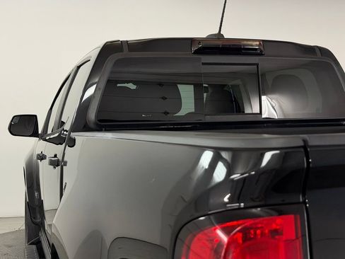 Used 2019 Chevrolet Colorado Z71 w/ Z71 Midnight Edition AWD/4WD image 62