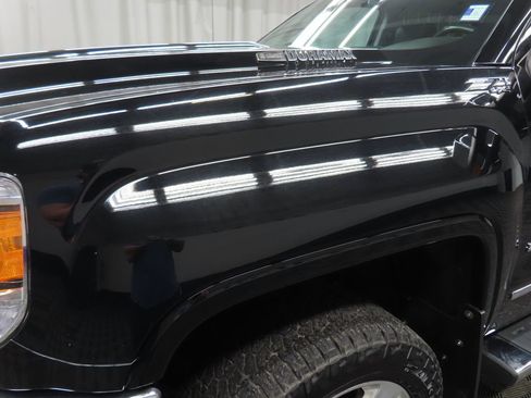 Used 2019 GMC Sierra 2500 SLT image 44