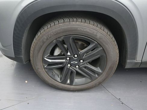 Used 2024 Chevrolet Trax ACTIV w/ Driver Confidence Package FWD image 9