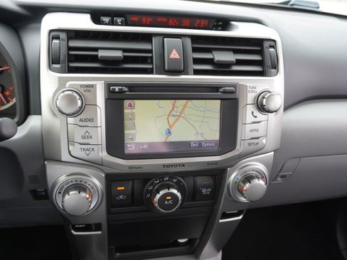 Used 2012 Toyota 4Runner SR5 w/ Premium Pkg AWD/4WD image 16