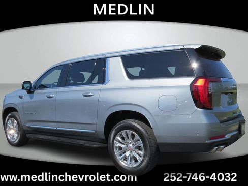 Used 2025 GMC Yukon XL Denali w/ LPO, Floor Liner Package AWD/4WD image 6