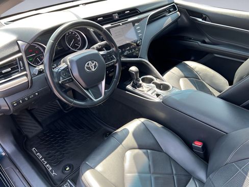 Used 2018 Toyota Camry XLE w/ Audio Package FWD image 12