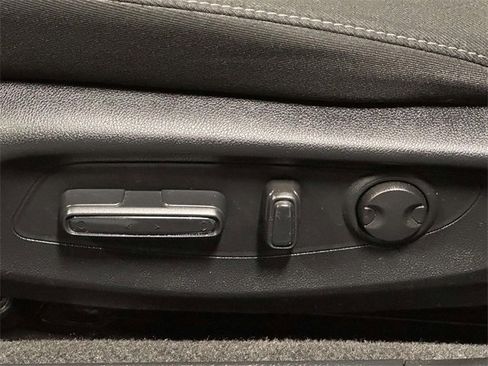 Certified 2023 Honda Accord EX image 11