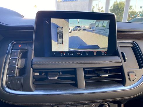 Used 2022 Chevrolet Tahoe High Country image 32