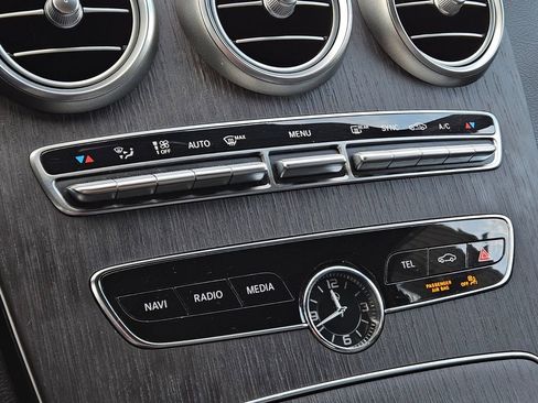 Certified 2020 Mercedes-Benz C 300 4MATIC Sedan image 20