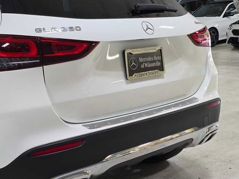 Used 2022 Mercedes-Benz GLA 250 4MATIC image 13