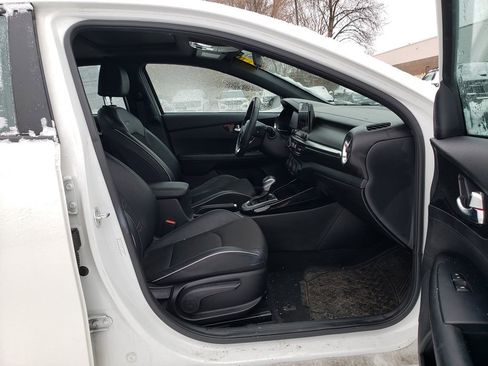 Used 2020 Kia Forte GT-Line image 9