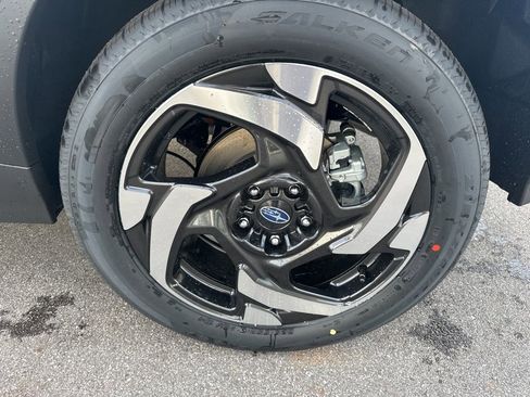New 2026 Subaru Crosstrek 2.5i Limited AWD/4WD image 32