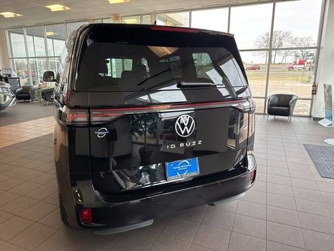 New 2025 Volkswagen ID. Buzz Pro S image 6