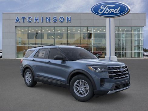 Used 2026 Ford Explorer Active image 7