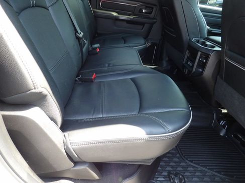 Used 2024 RAM 2500 Limited AWD/4WD image 40