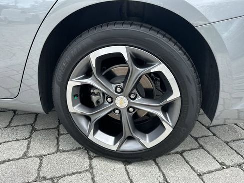 Used 2023 Chevrolet Malibu LT FWD image 11