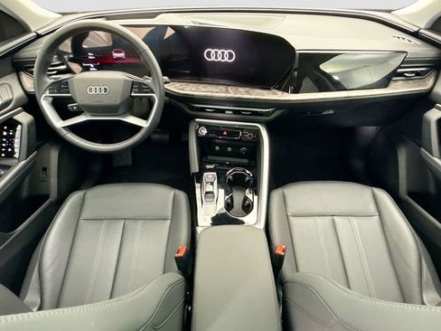Used 2025 Audi Q5 Premium Plus AWD/4WD image 13