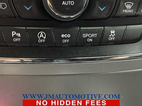 Used 2019 Jeep Grand Cherokee Laredo AWD/4WD image 35