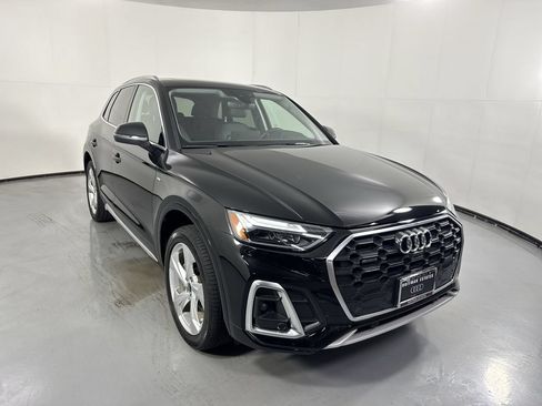 Used 2023 Audi Q5 2.0T Premium Plus w/ Premium Plus Package AWD/4WD image 28