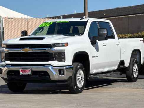 Certified 2025 Chevrolet Silverado 2500 LT w/ Convenience Package AWD/4WD image 8