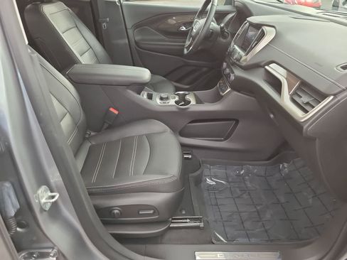 Used 2023 GMC Terrain Denali w/ Denali Premium Package image 22