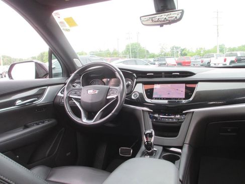 Used 2021 Cadillac XT6 Sport AWD/4WD image 30