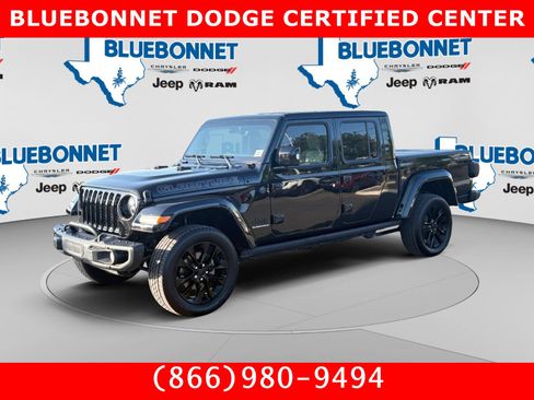 Used 2023 Jeep Gladiator Overland AWD/4WD image 1