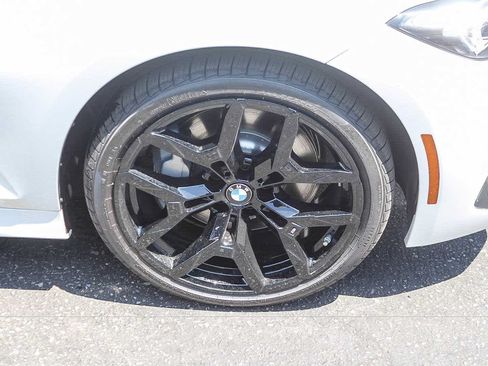New 2026 BMW 330i Sedan w/ M Sport Package RWD image 9