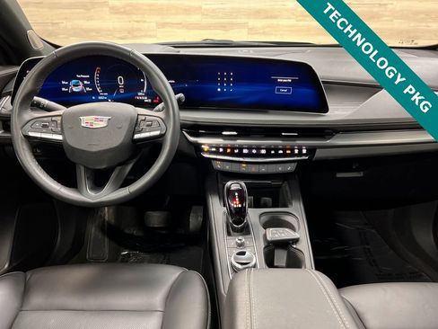 Used 2024 Cadillac XT4 Premium Luxury w/ Technology Package image 2