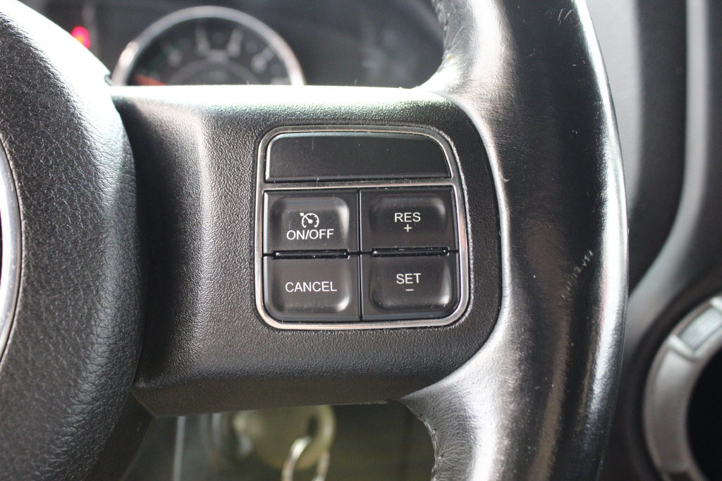 Used 2013 Jeep Wrangler Sport AWD/4WD image 21