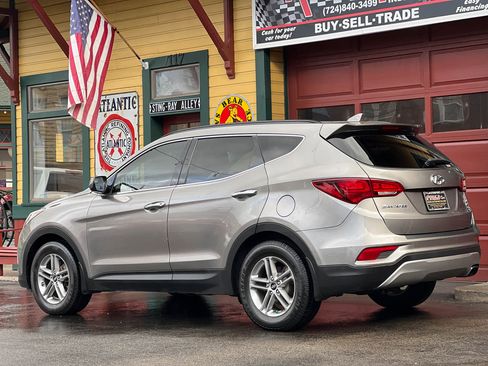 Used 2017 Hyundai Santa Fe Sport image 8
