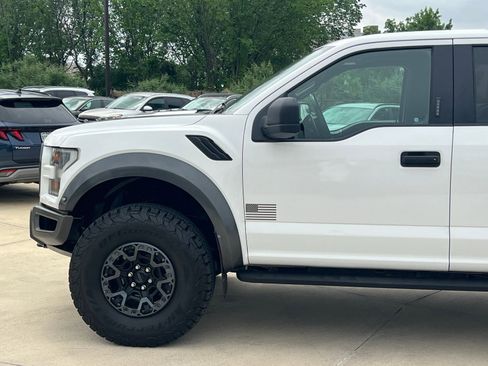 Used 2018 Ford F150 Raptor w/ Equipment Group 801A Mid image 8