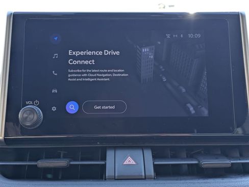 Used 2025 Toyota RAV4 XLE image 17