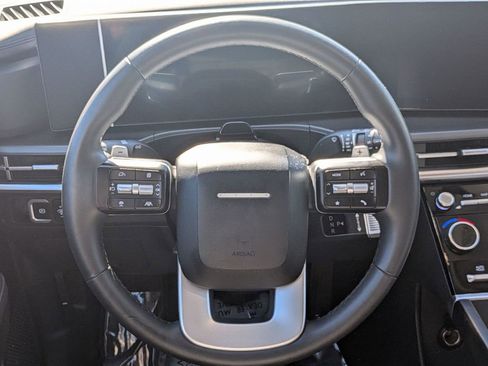 Certified 2025 Hyundai Santa Fe SEL image 18