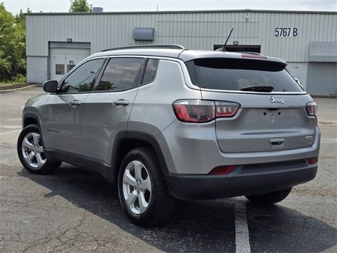 Used 2019 Jeep Compass Latitude w/ Popular Equipment Group image 11