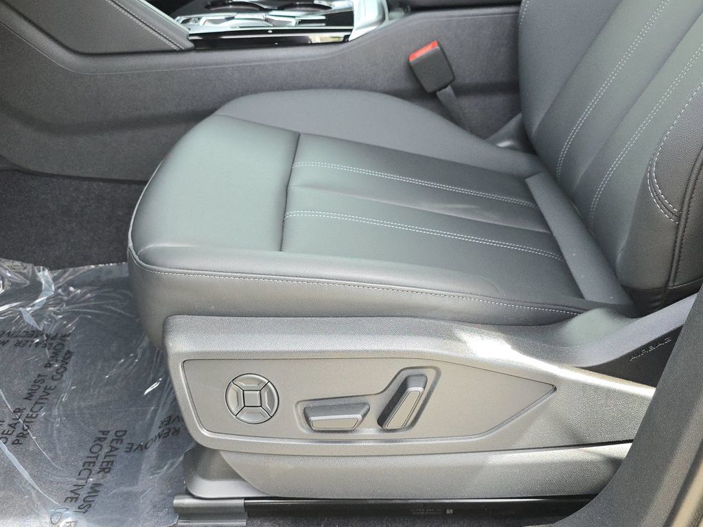 New 2026 Audi Q5 Premium Plus AWD/4WD image 17