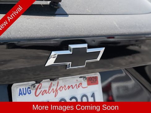 Used 2024 Chevrolet Trax LS w/ LPO, Blackout Package FWD image 7
