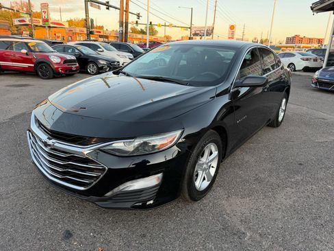 Used 2023 Chevrolet Malibu LT image 4