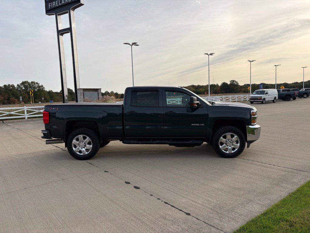Used 2018 Chevrolet Silverado 2500 W/T w/ WT Convenience Package AWD/4WD image 7