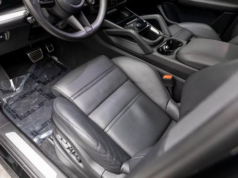 Used 2024 Porsche Cayenne S image 29