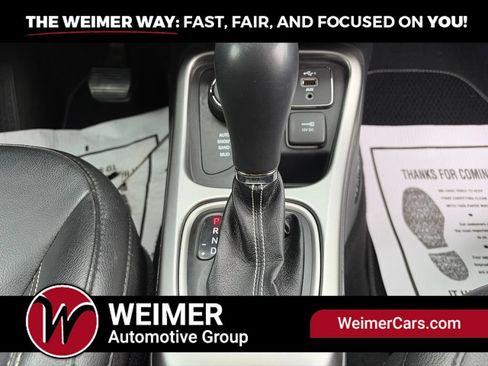 Used 2021 Jeep Compass Latitude w/ Sun and Sound Group AWD/4WD image 31