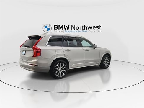 Used 2023 Volvo XC90 B5 Core w/ Protection Package Premier image 3