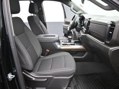 Used 2022 Chevrolet Silverado 1500 RST w/ Convenience Package II image 25