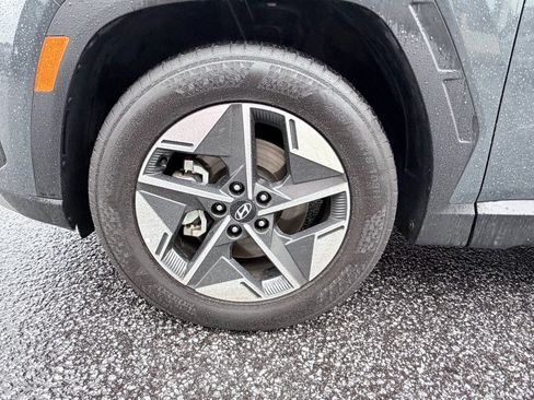 Used 2025 Hyundai Tucson SEL FWD image 33