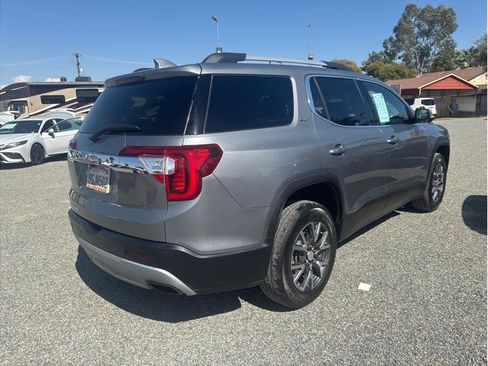 Used 2023 GMC Acadia SLT FWD image 5