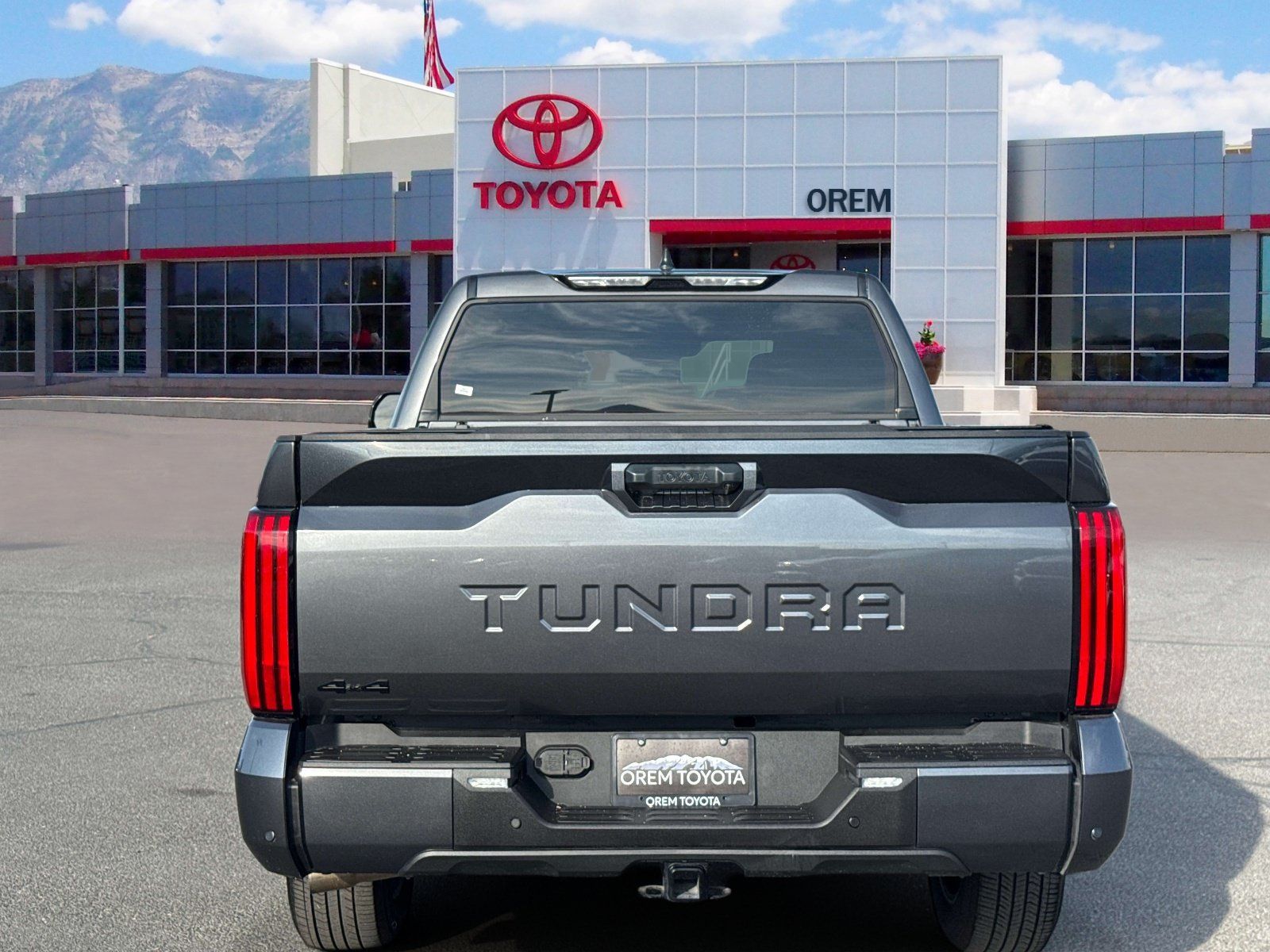 Used 2026 Toyota Tundra SR5 w/ SX Package AWD/4WD image 5