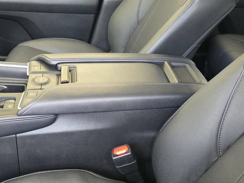 Certified 2024 Toyota Grand Highlander FWD image 9
