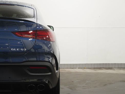 New 2026 Mercedes-Benz GLE 53 AMG 4MATIC Coupe image 15
